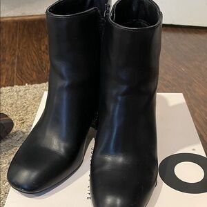 Elegant Black Ankle Booties